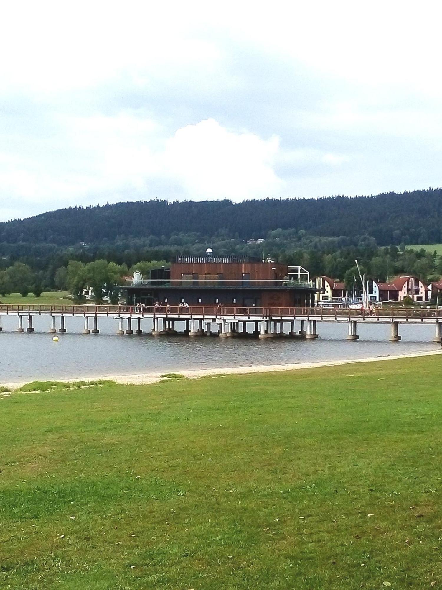Apartman Leo Nr. 8 Lipno Nad Vltavou Zewnętrze zdjęcie