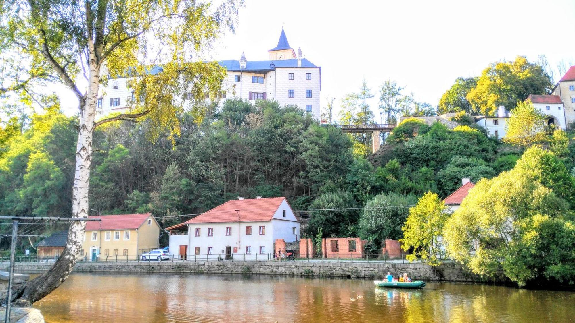 Apartman Leo Nr. 8 Lipno Nad Vltavou Zewnętrze zdjęcie
